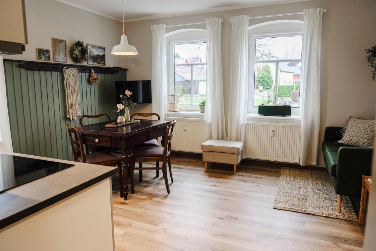 Urlaubsfreude Biedermann Haus Gluecksstein Ferienwohnung Smaragd Bad Schandau Eksteriør billede